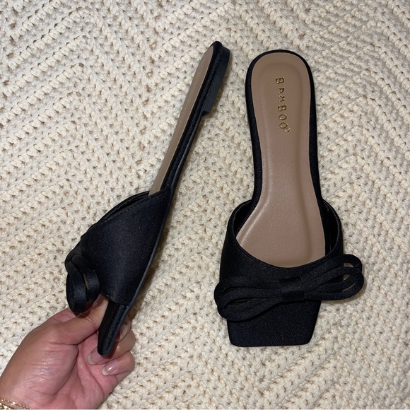 !!! NWT MISS LOLA BOW SANDALS !!! - Picture 4 of 5